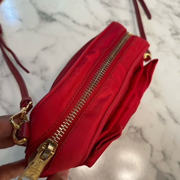 Authentic Prada mini crossbody - Picture 5 of 12